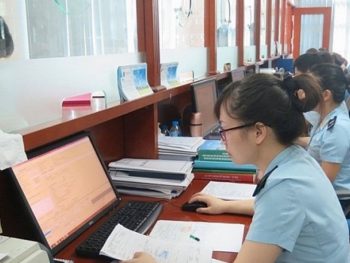 Thông Quan Hàng Hóa Khai Báo Hải Quan Chuyên Nghiệp